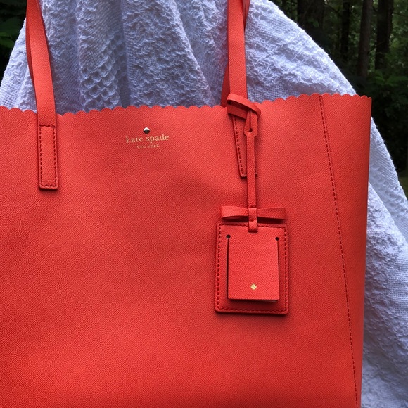 Kate Spade Coral Tote - Picture 16 of 17